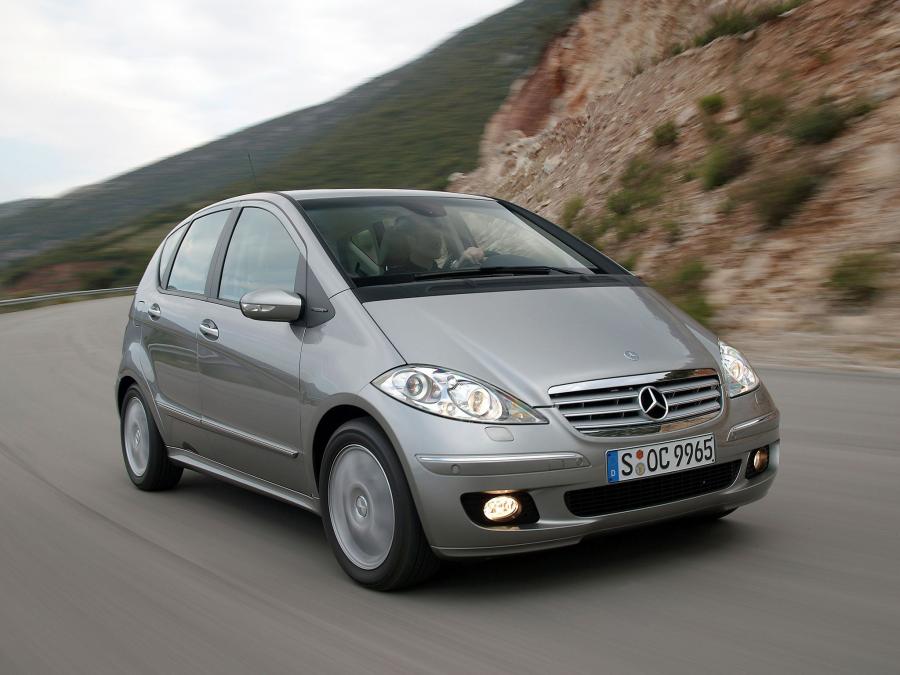  Mercedes-Benz A200 5-Door 2004 года  (фото 13 из 16)